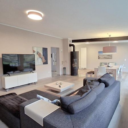 Wohnung Mit Sauna, Garten & Schwimmteich Битигхайм-Бисинген Екстериор снимка