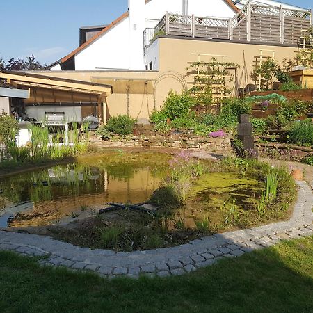 Wohnung Mit Sauna, Garten & Schwimmteich Битигхайм-Бисинген Екстериор снимка
